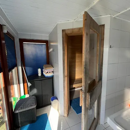 Nikol * Oravská Lesná