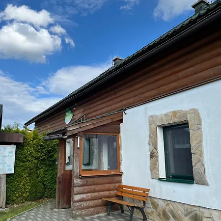 Nikol Dağ evi